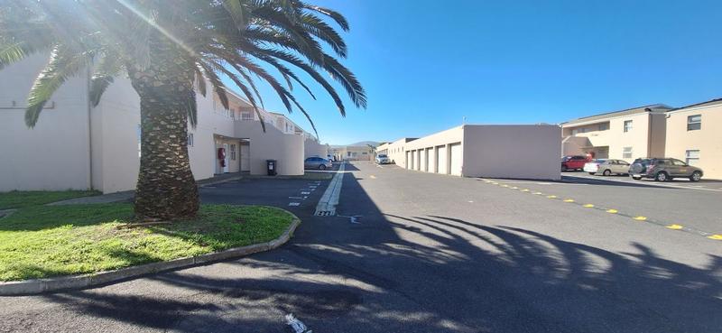 1 Bedroom Property for Sale in Bothasig Western Cape